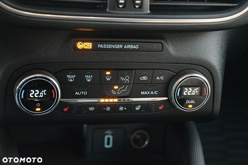 Ford Focus - 19
