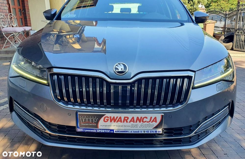 Skoda Superb 2.0 TDI SCR Style DSG - 31