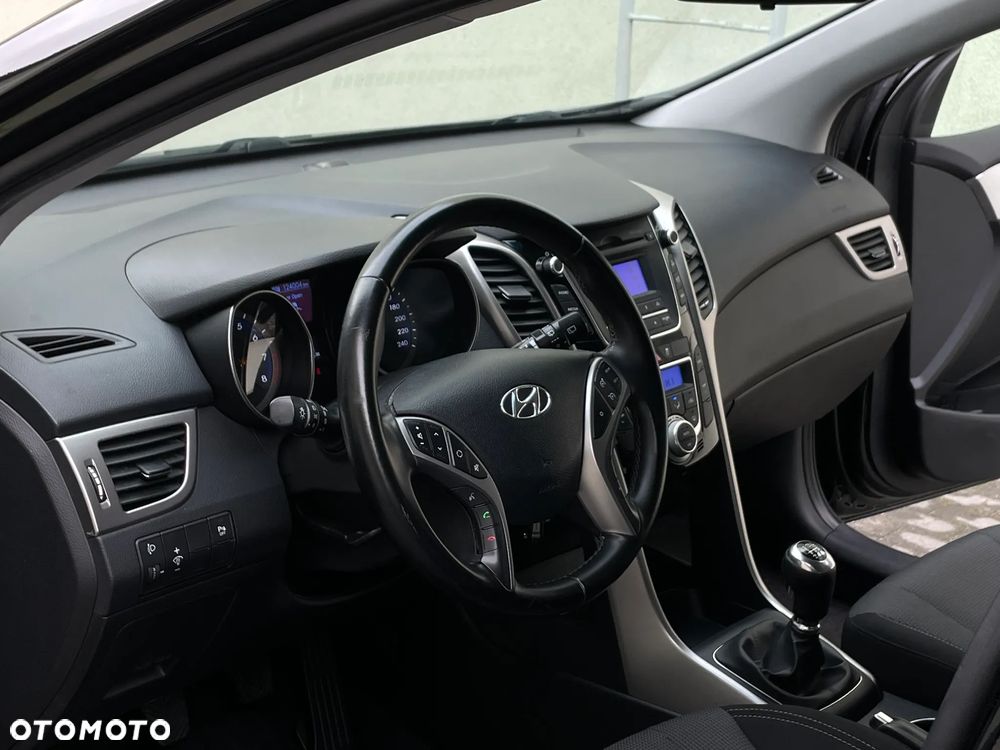 Hyundai i30 1.4 Premium - 9