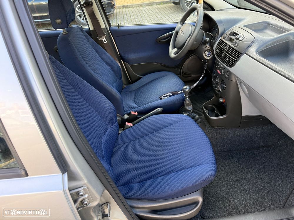 Fiat Punto 1.2 ELX - 13