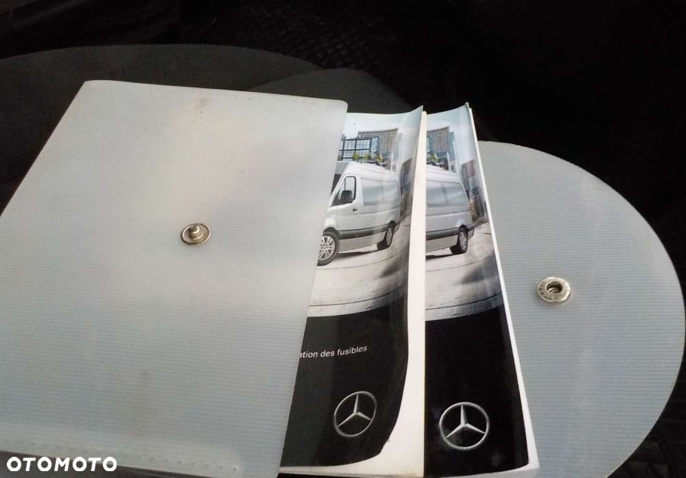 Mercedes-Benz Sprinter - 31