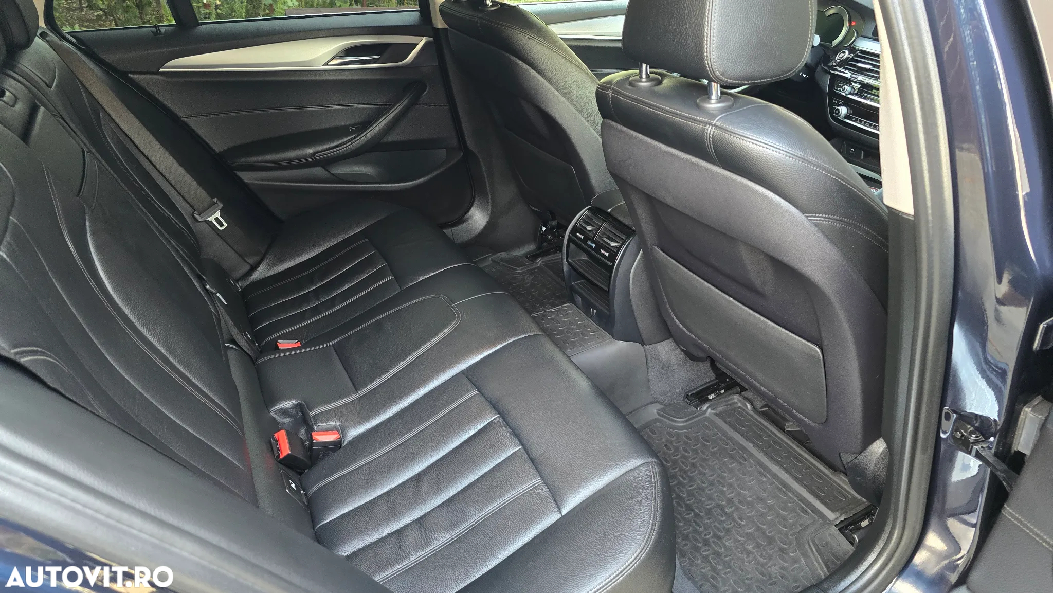 BMW Seria 5 520d - 6