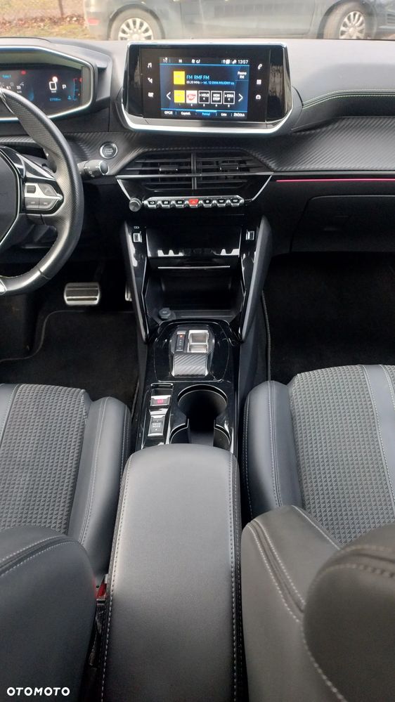 Peugeot 208 PureTech 100 EAT8 GT Pack - 16