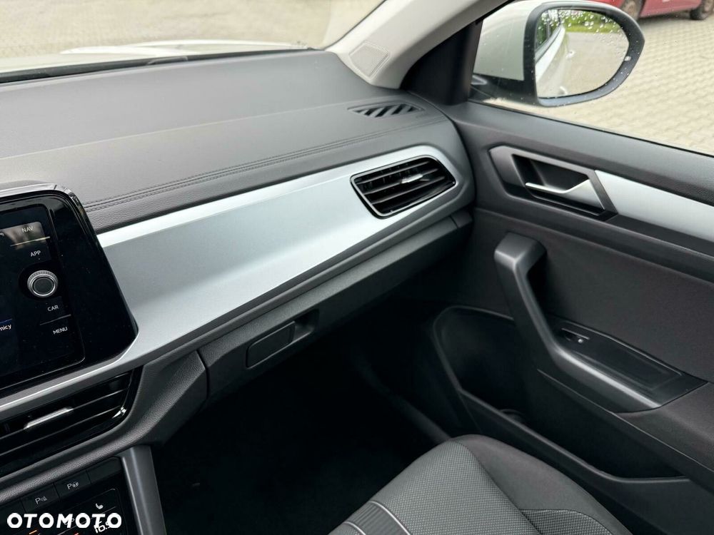 Volkswagen T-Roc 1.5 TSI Life DSG - 26