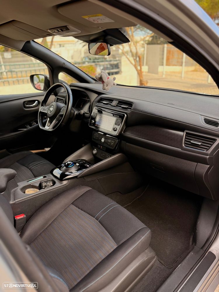 Nissan Leaf N-Connecta - 6