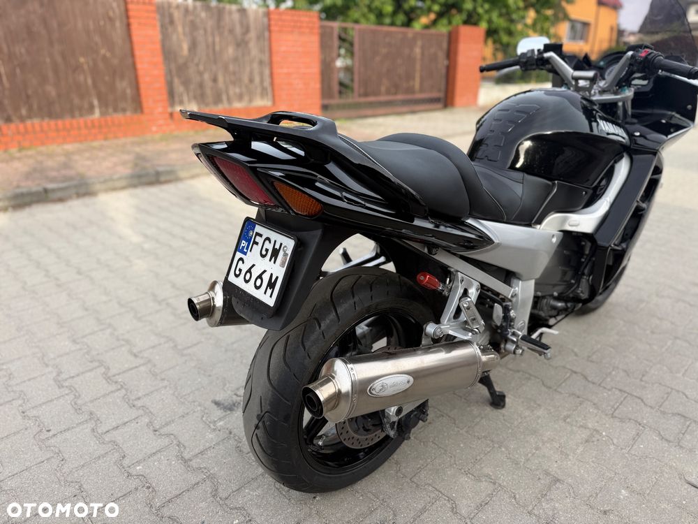 Yamaha FJR - 12