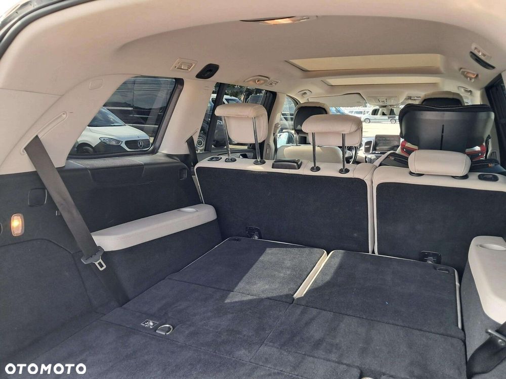 Mercedes-Benz GLS 350 d 4-Matic - 15