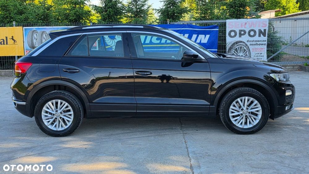 Volkswagen T-Roc - 11