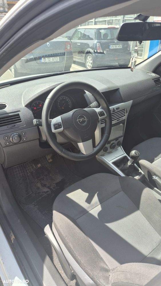 Opel Astra 1.6 - 4