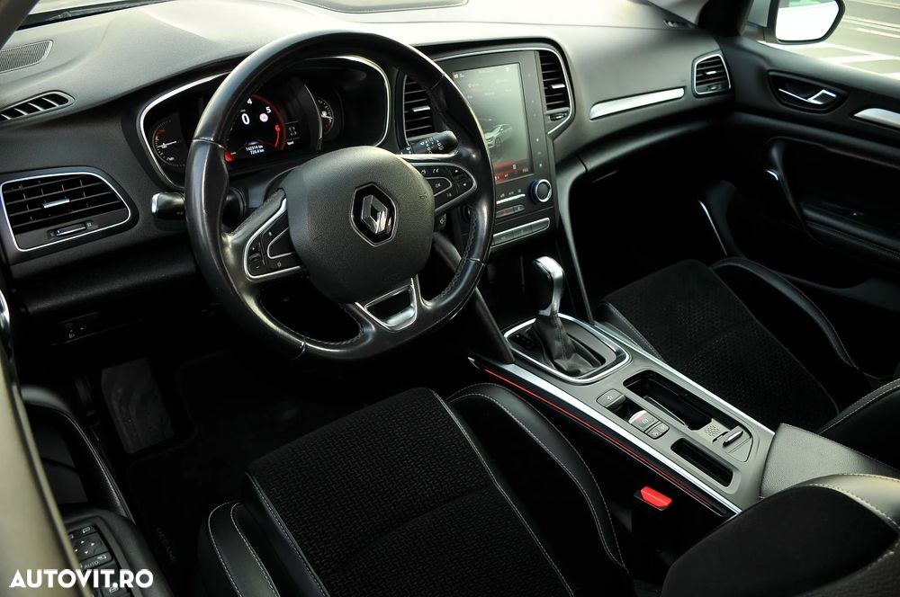 Renault Megane TCe 140 GPF EDC INTENS - 10