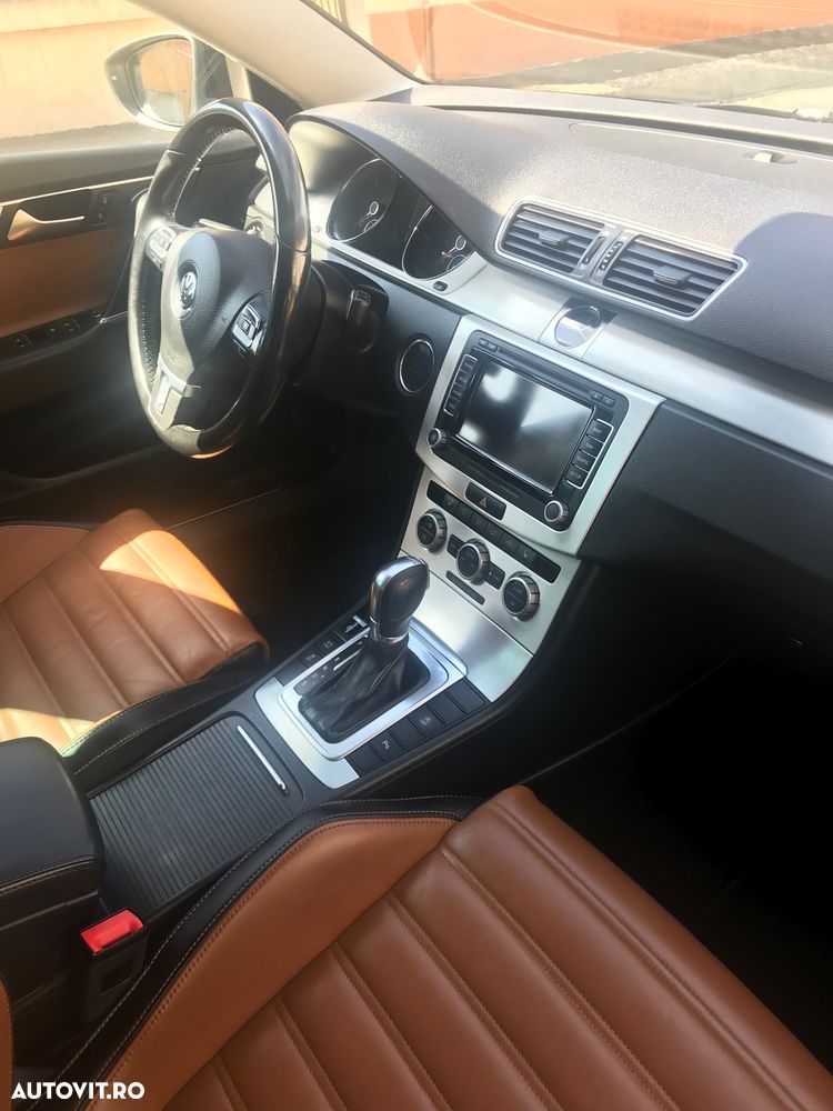 Volkswagen Passat 2.0 Blue TDI DSG SCR Trendline - 1