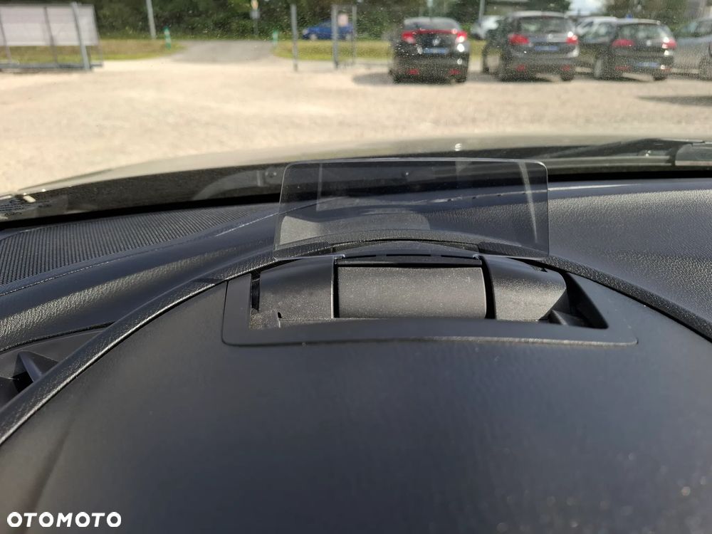 Mazda 3 SKYACTIV-G 120 Exclusive-Line - 20