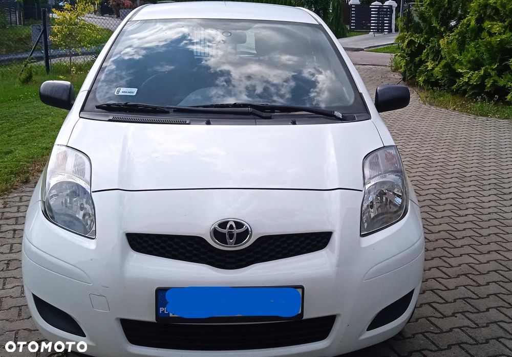 Toyota Yaris 1.0 VVT-i - 4