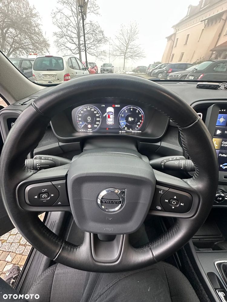 Volvo XC 40 T3 - 6