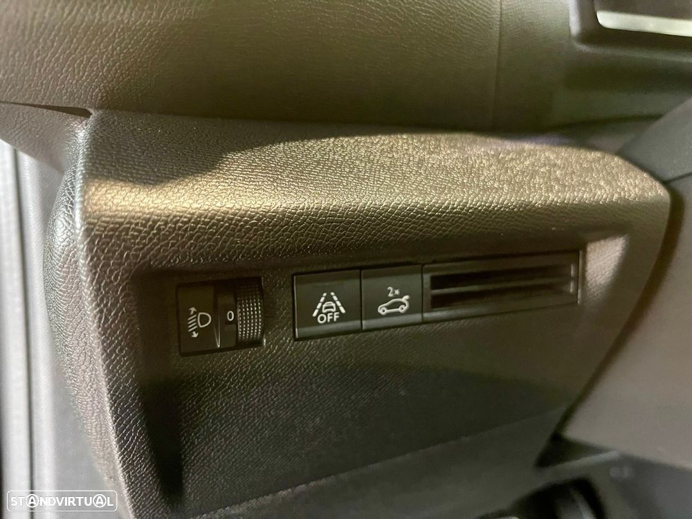 Citroën C4 X 1.2 PureTech Feel Pack EAT8 - 11