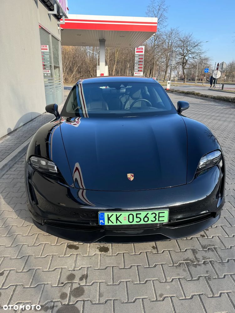 Porsche Taycan Standard - 3