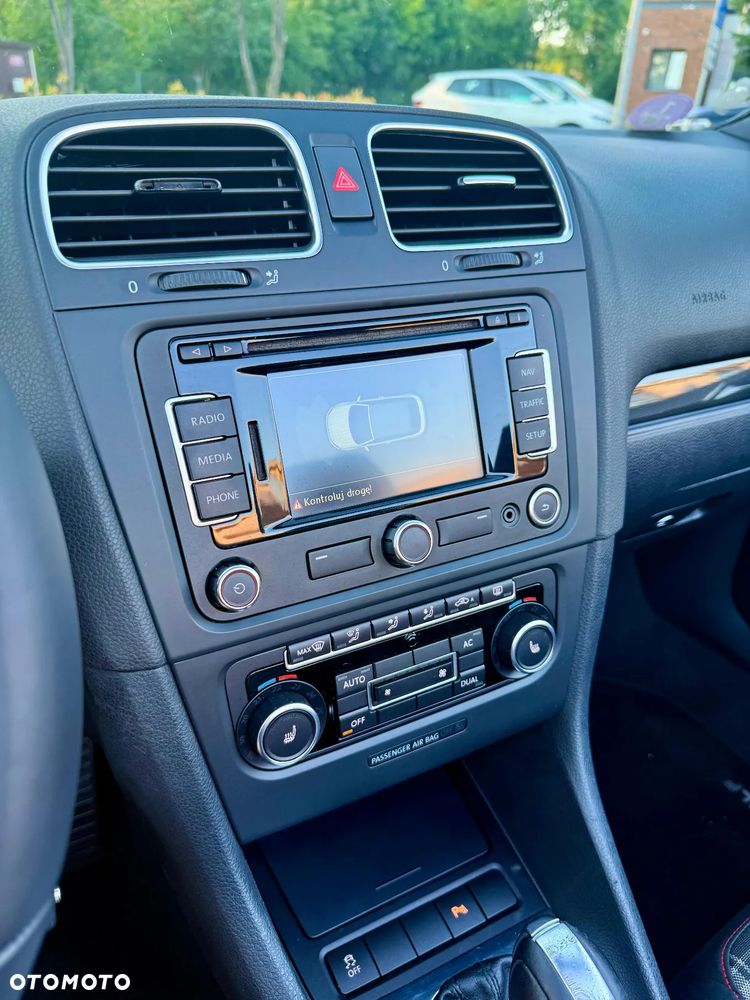 Volkswagen Golf VI 1.4 TSI Comfortline DSG - 27