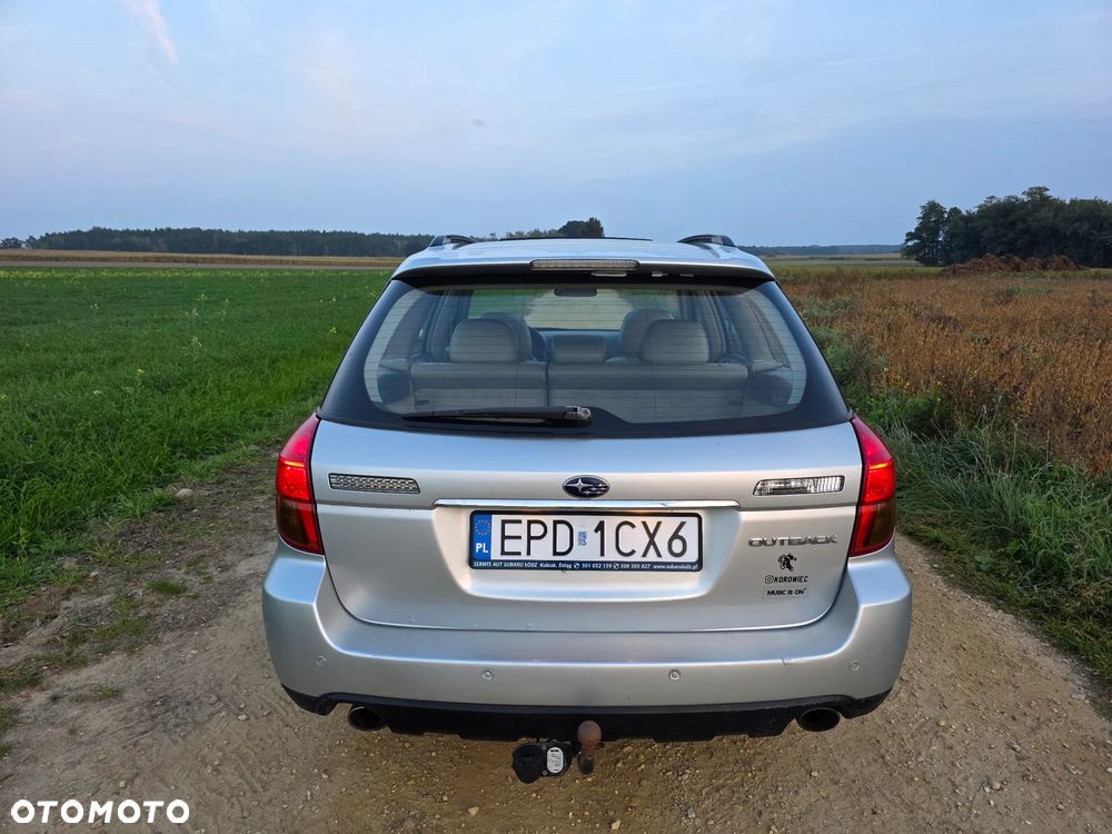 Subaru Outback - 4