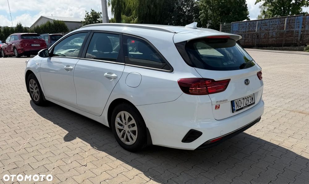 Kia Ceed 1.6 CRDi SCR S - 4