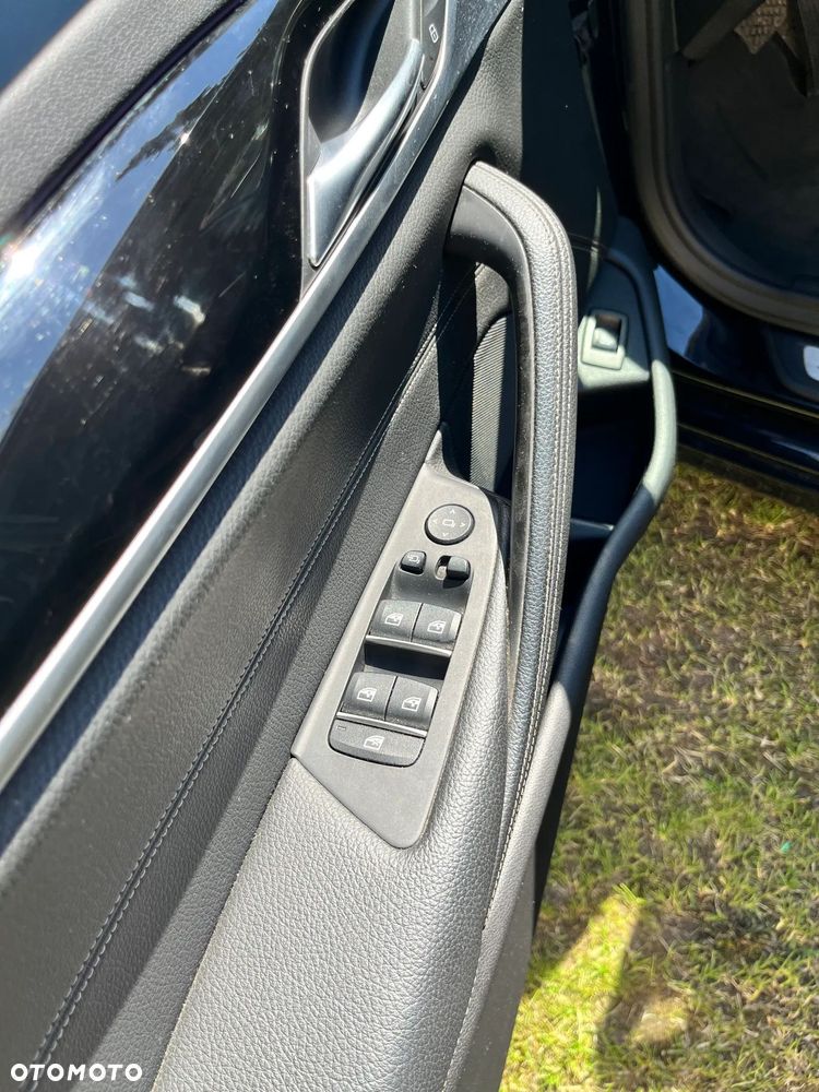 BMW Seria 5 520d Sport Line sport - 15