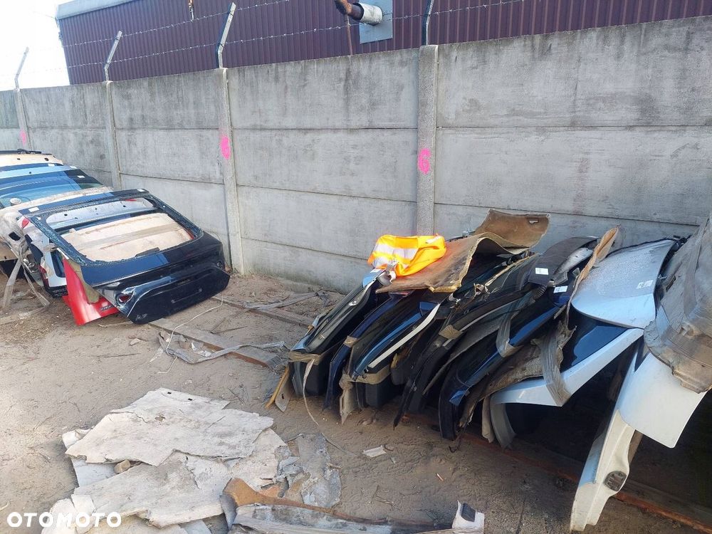 KOMPLETNY TYŁ KLAPA ZDERZAK LAMPA FIAT PUNTO II - 11