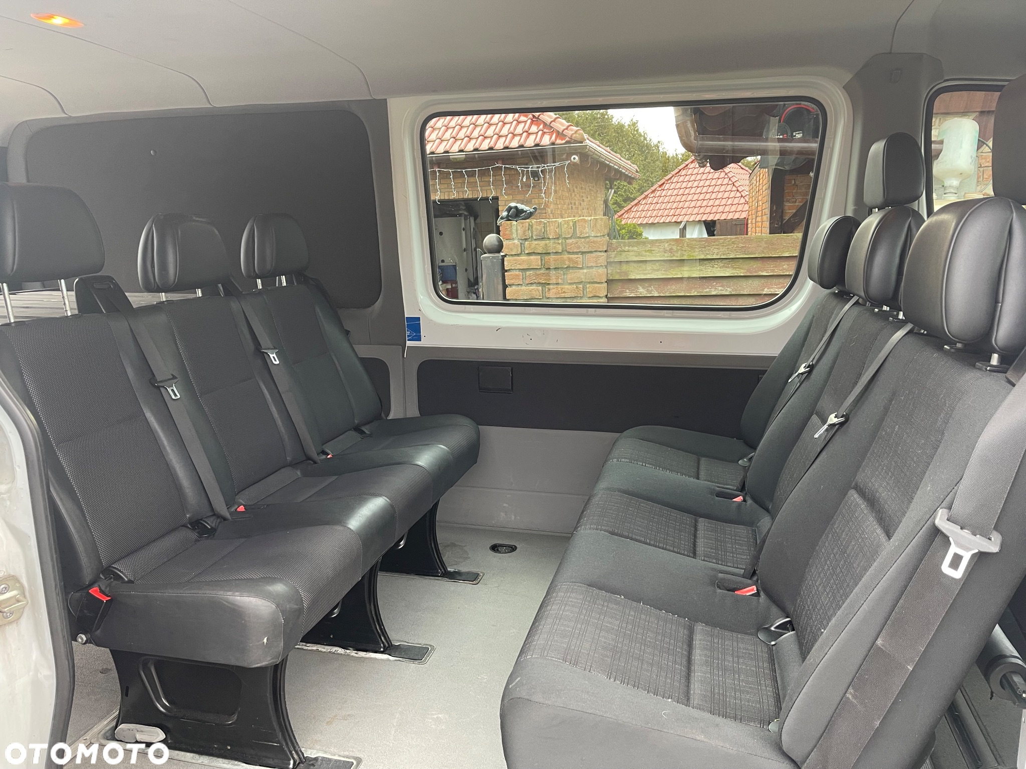 Mercedes-Benz Sprinter - 10