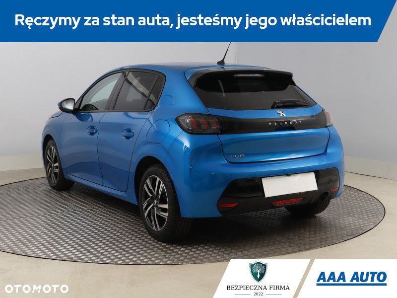 Peugeot 208 - 6