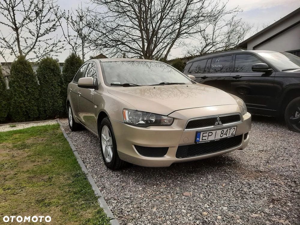 Mitsubishi Lancer 1.8 Invite - 1