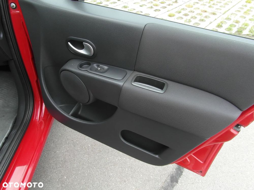Renault Modus 1.6 16V ESP Dynamique - 28