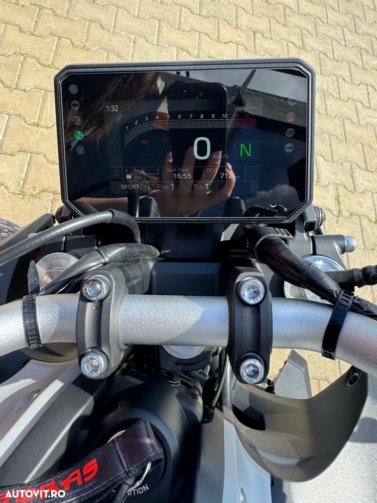 Yamaha MT-07 - 5