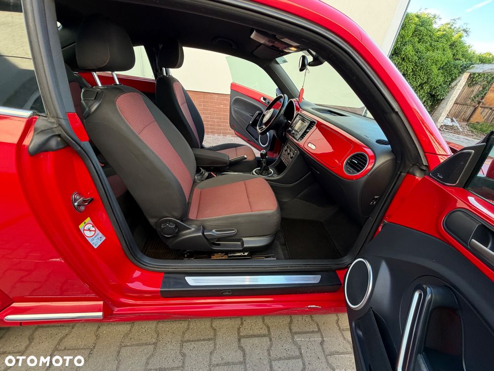 Volkswagen New Beetle - 6