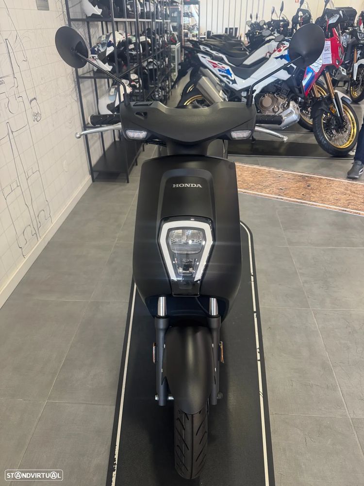 Honda F Elétrica - carta de automóvel - 3