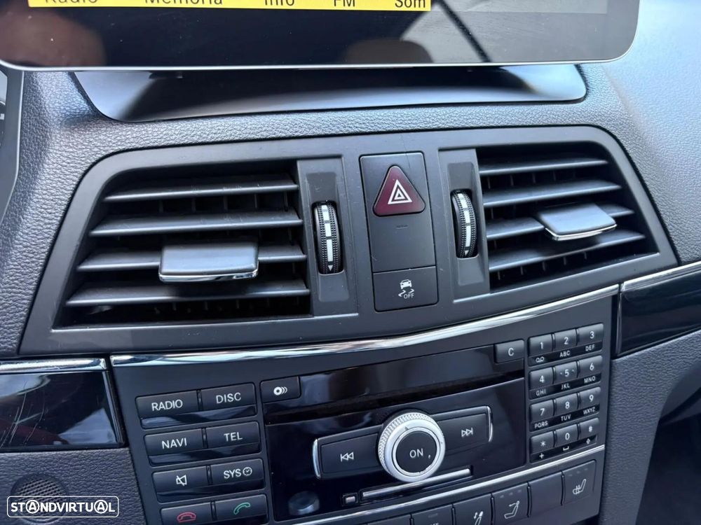 Mercedes-Benz E 350 CGi Avantgarde BlueEfficiency Auto - 49