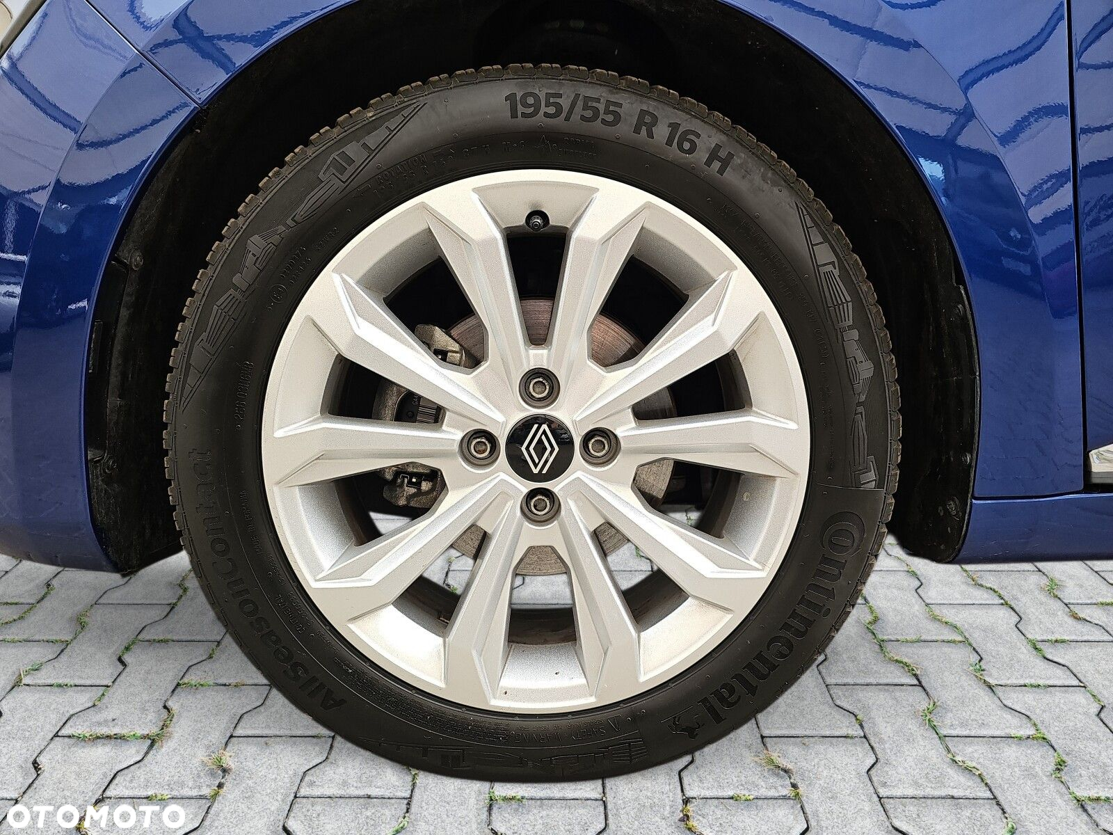 Renault Clio - 10