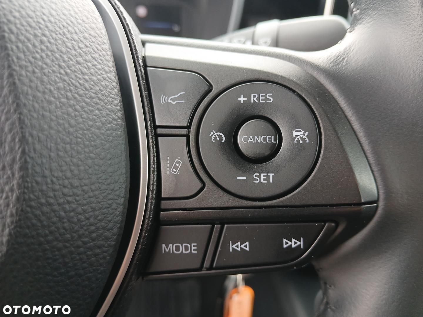 Toyota Corolla - 25