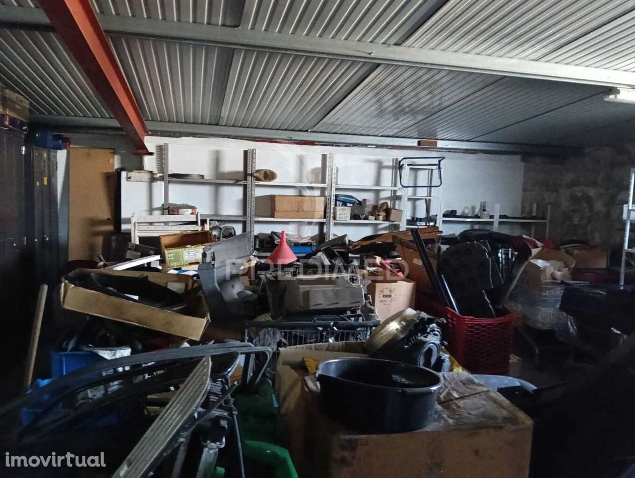 Armazém/Oficina Auto em Moinhos da Funcheira (Amadora) - Grande imagem: 5/25