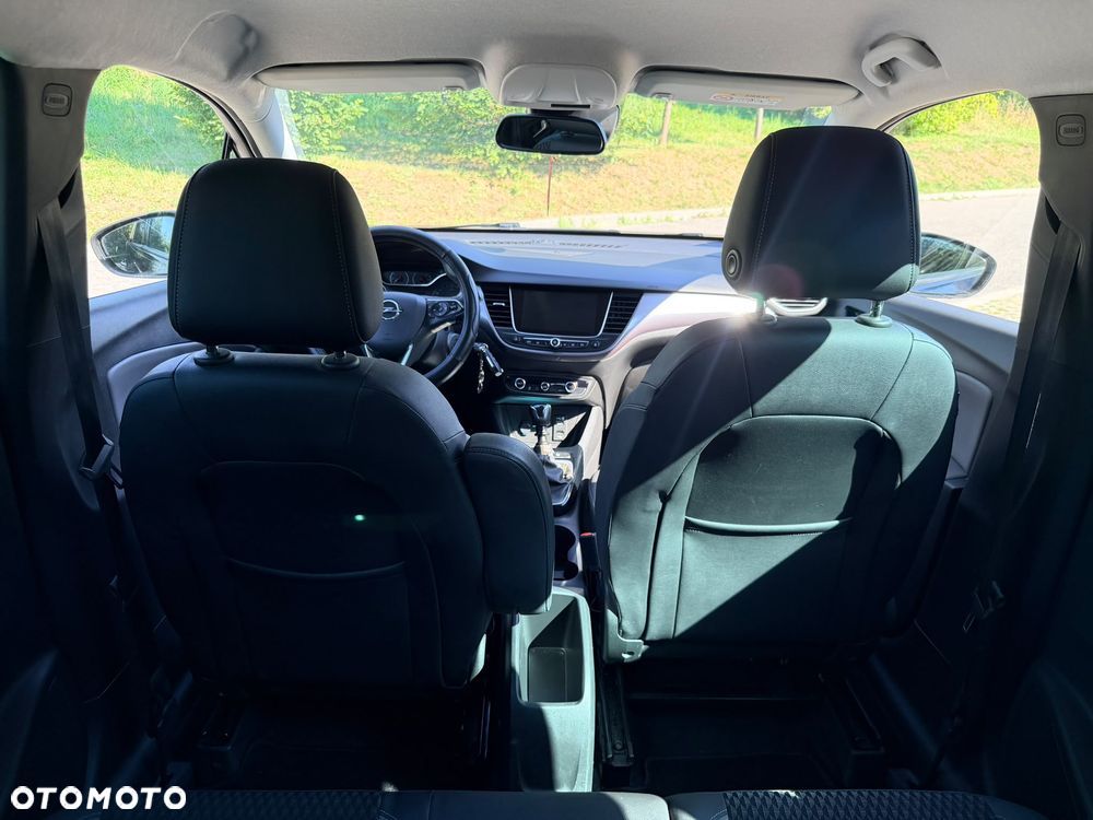 Opel Crossland X - 28