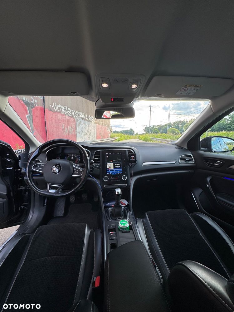 Renault Megane 1.6 dCi Bose - 16