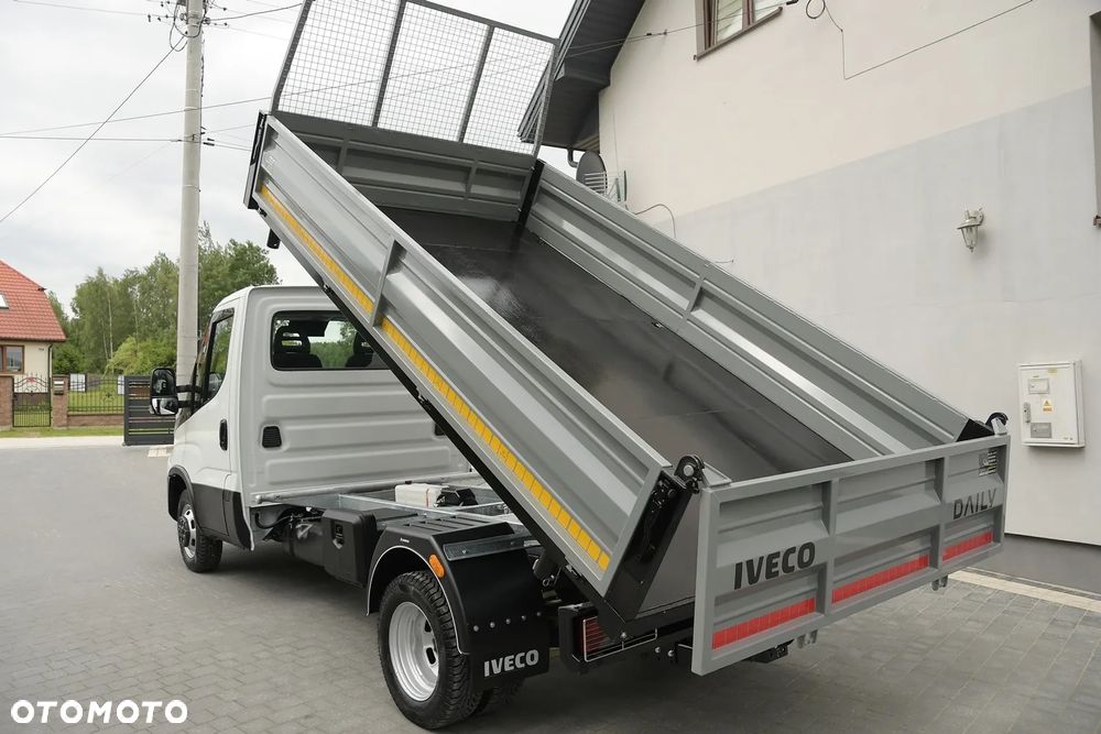 Iveco DAILY 35-160  * WYWROTKA 3-stronna * NAVI * KAMERA COFANIA * IDEAŁ! - 35