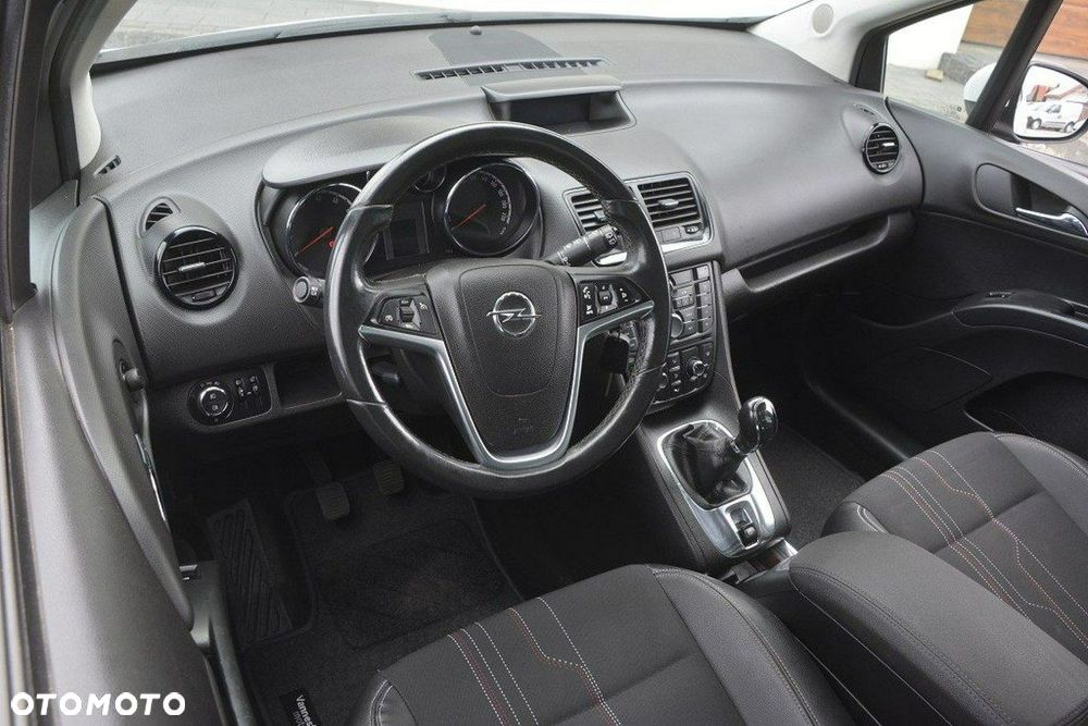 Opel Meriva 1.4 150 Jahre - 11