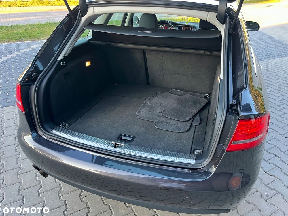 Audi A4 Avant 1.8 TFSI Ambiente - 16