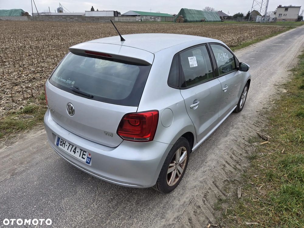 Volkswagen Polo 1.6 TDI DPF Highline - 5