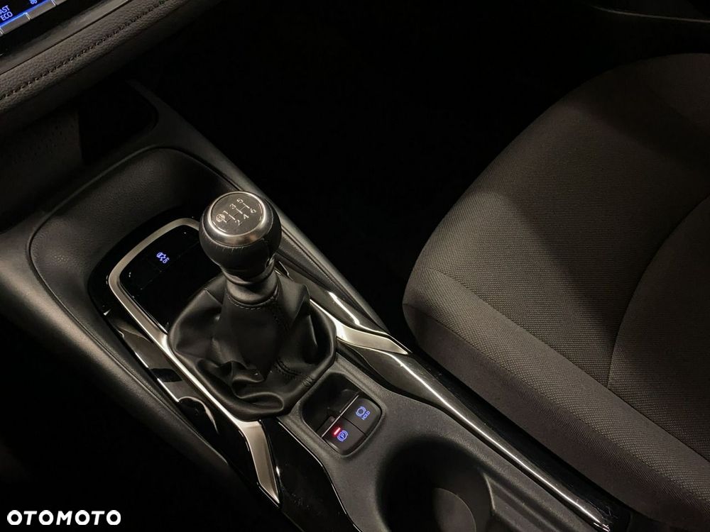 Toyota Corolla - 30