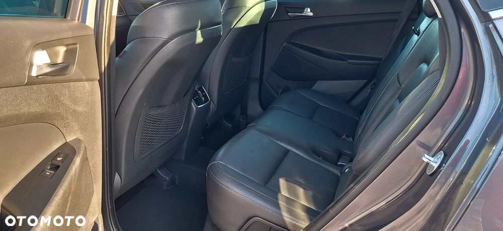 Hyundai Tucson blue 2.0 CRDi 4WD Premium - 15