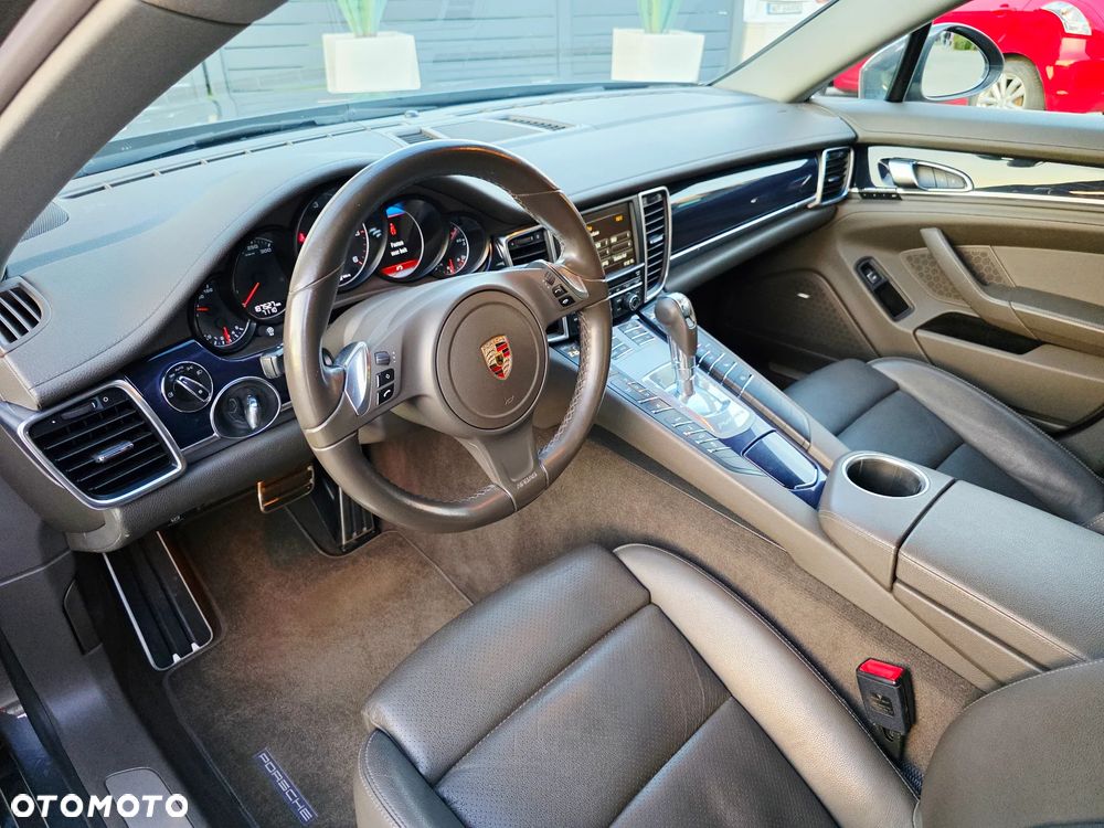 Porsche Panamera Diesel - 6