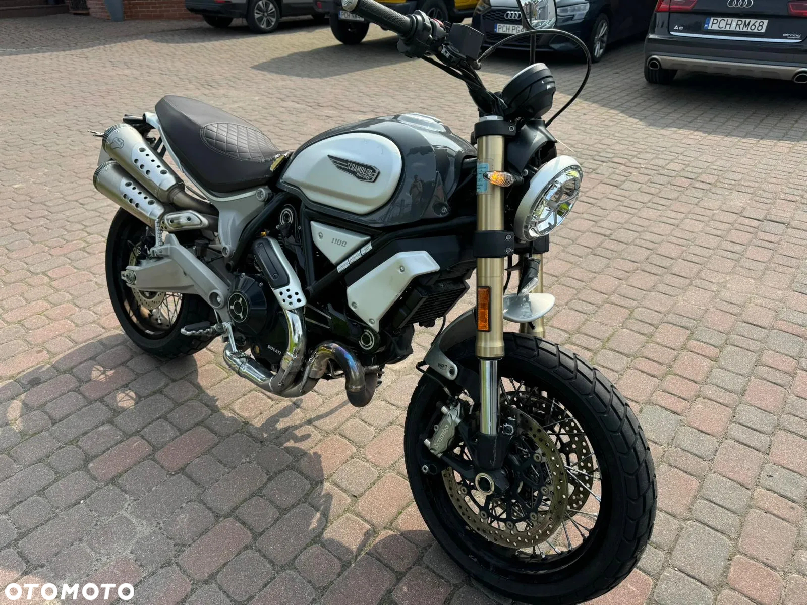Ducati Scrambler - 10