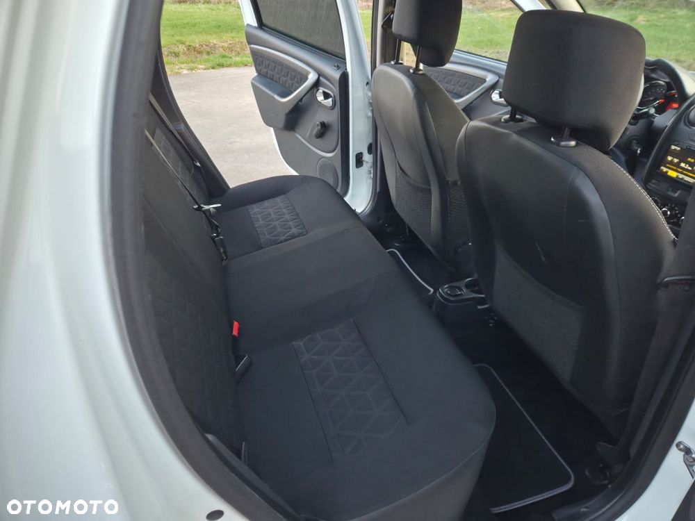 Dacia Duster dCi 90 FAP 4x2 Ambiance - 18