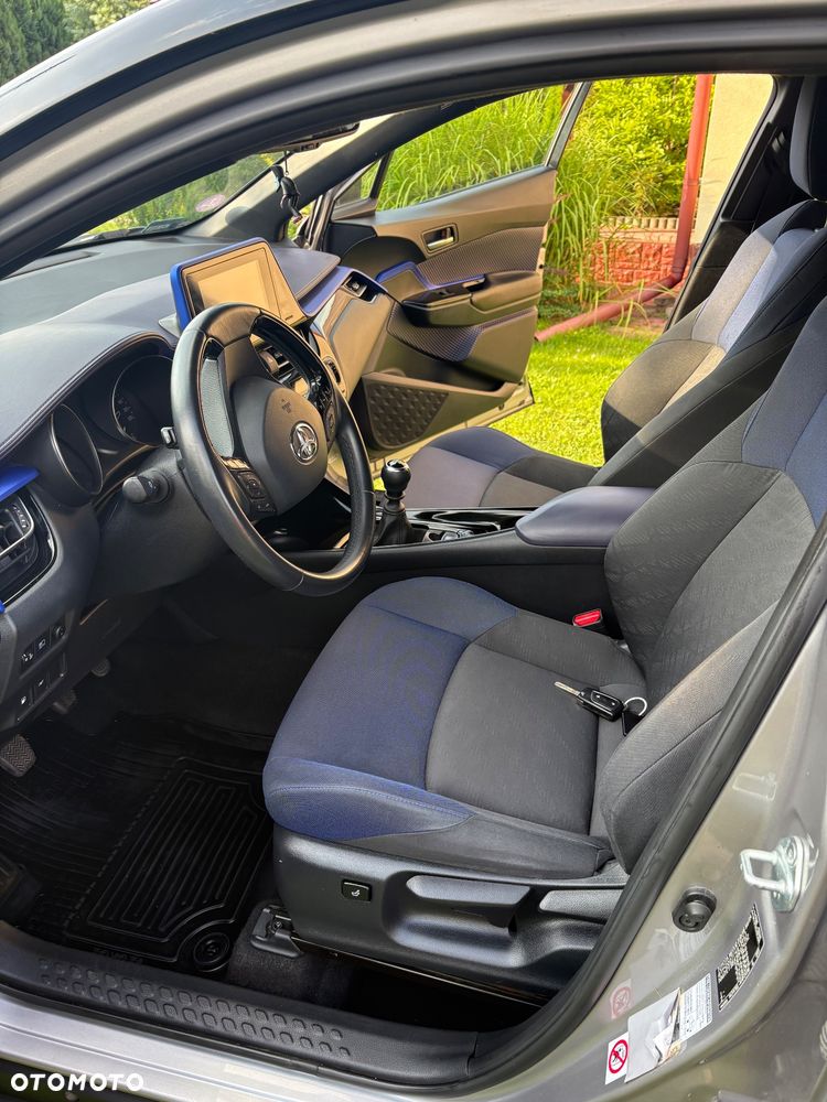 Toyota C-HR 1.2 T Dynamic - 16