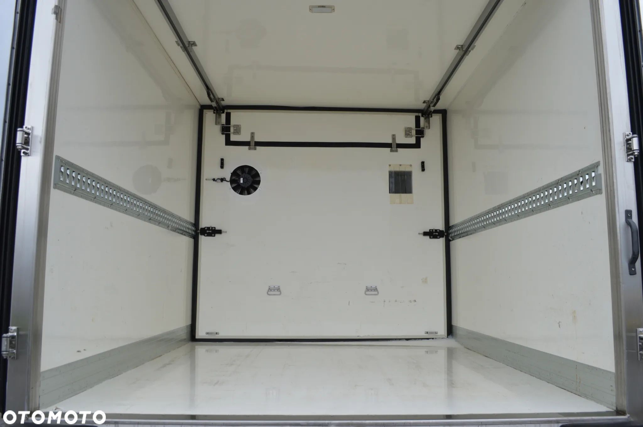 Iveco DAILY 60C15 CHŁODNIA MROŹNIA - 10