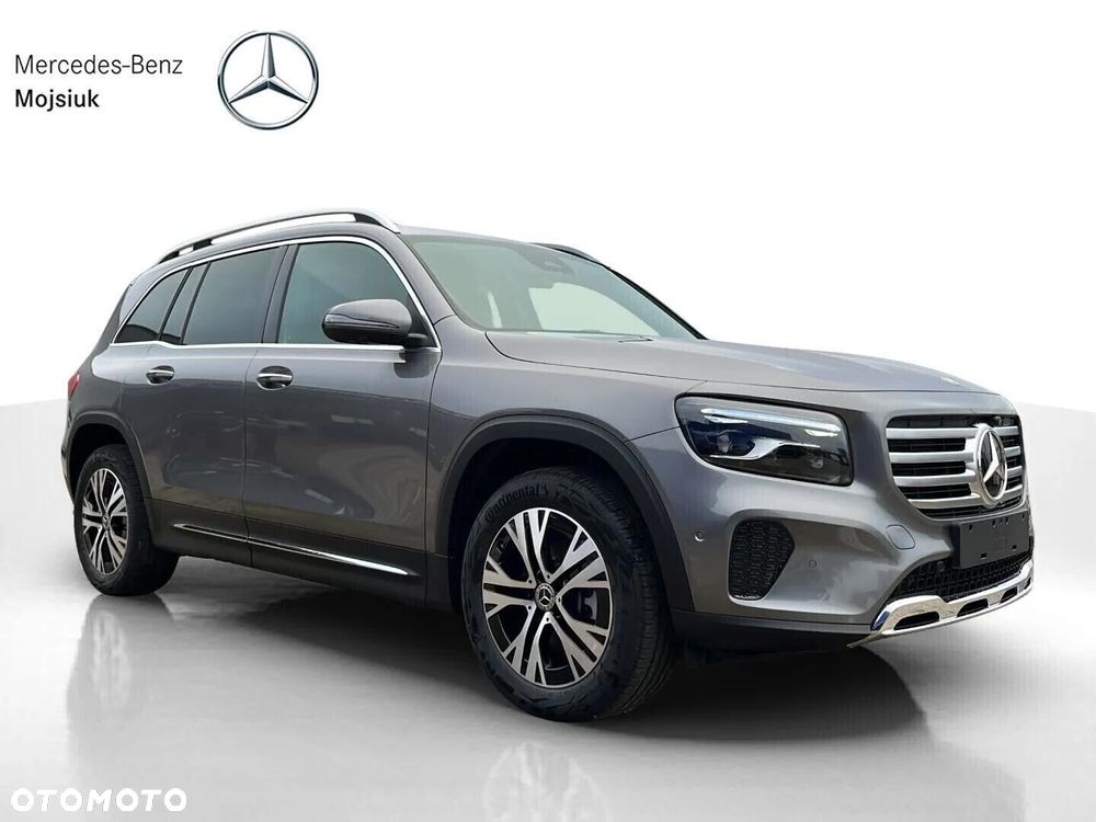 Mercedes-Benz GLB - 1